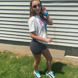 Meet your Posher, Natalie